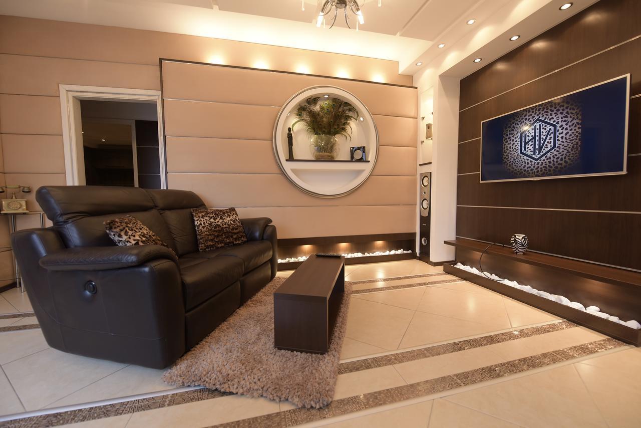 H & V Residence - Bungalow Apartment Arad Zewnętrze zdjęcie